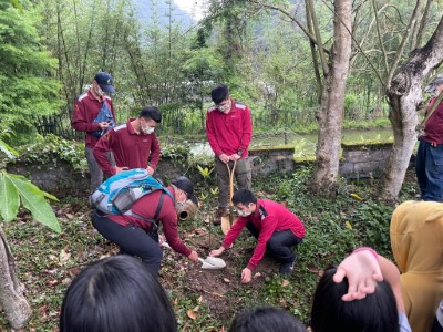 戶外植樹示範 新竹林區管理處提供